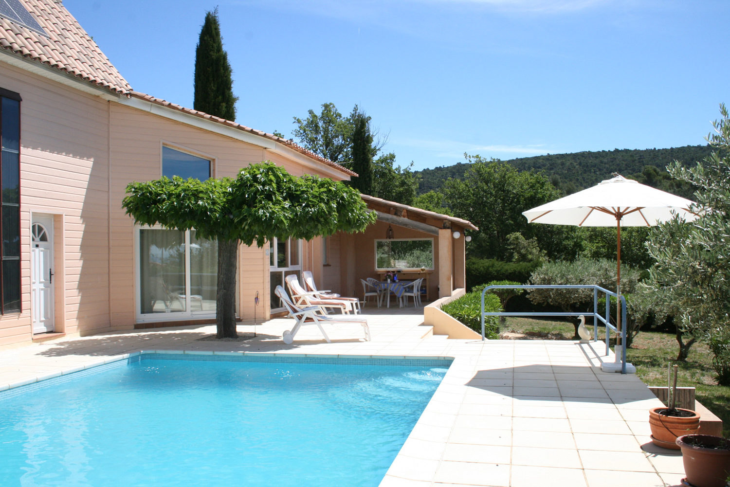 Gorges du verdon, belle villa à vendre à Aups - Agence Grossi
